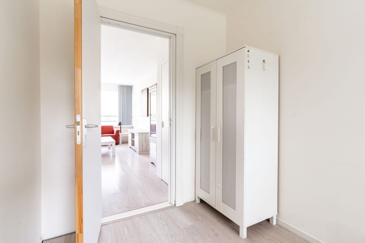 Foto 23 van Van Adrichemstraat 287