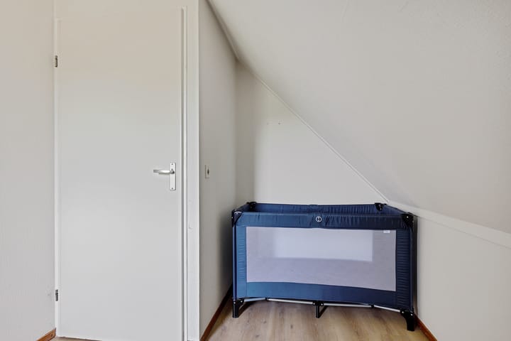 Photo 26 of De Rug 3-81