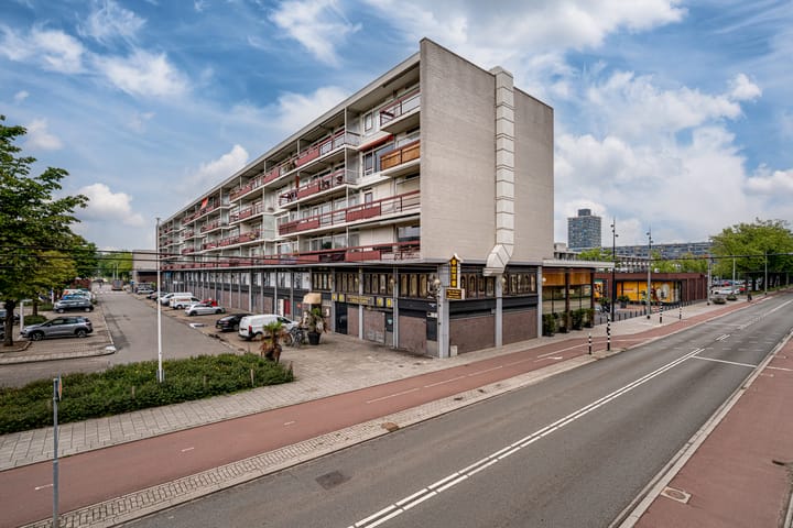 Hanzestraat 63