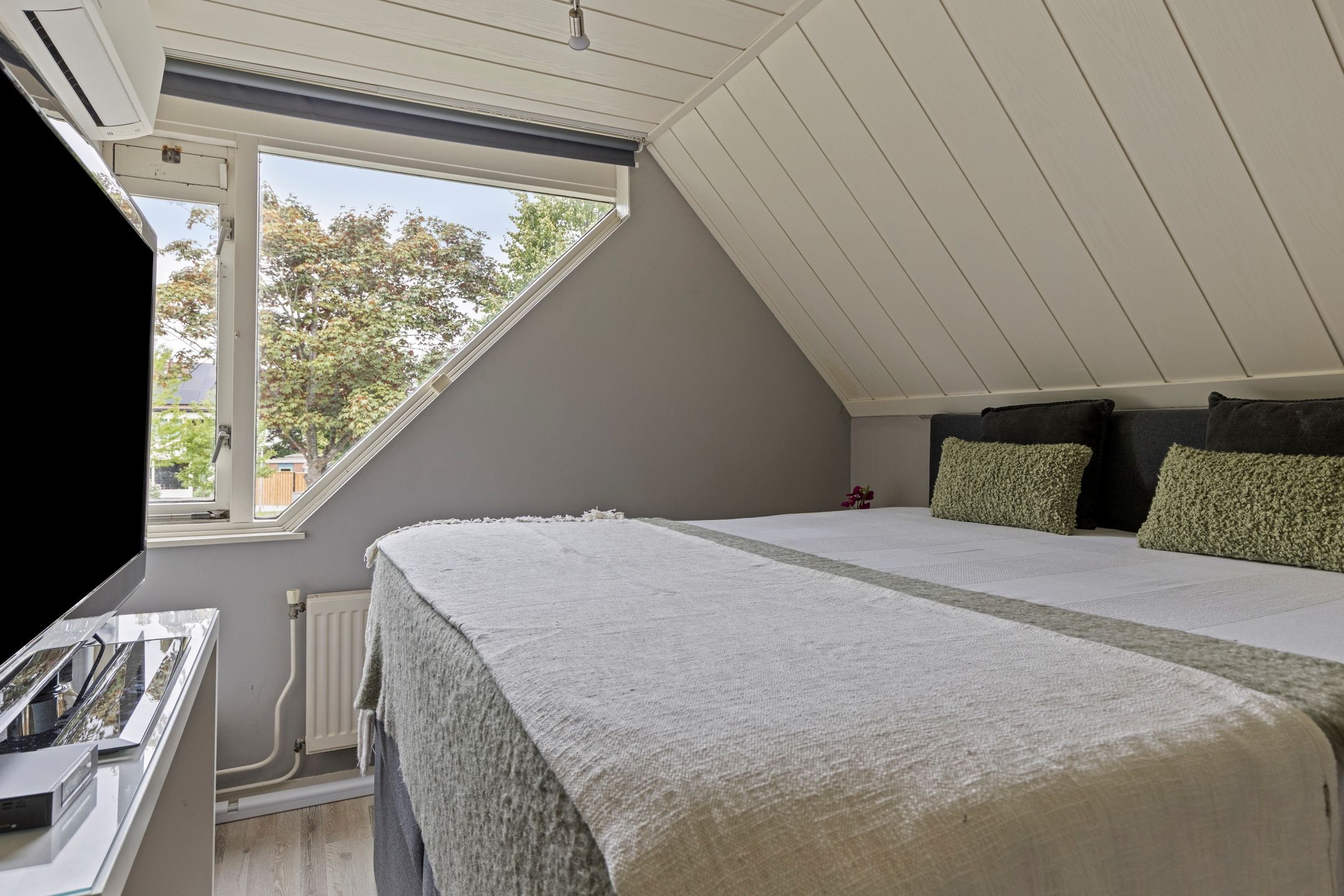 Photo 27 of Westererf 18