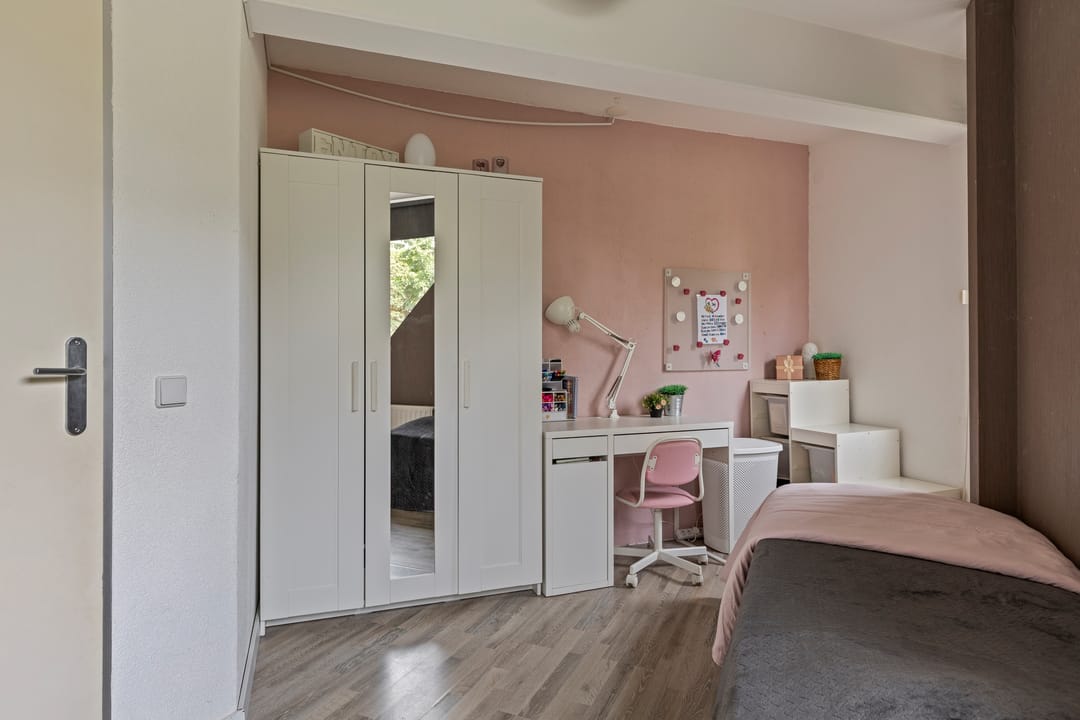 Photo 31 of Westererf 18