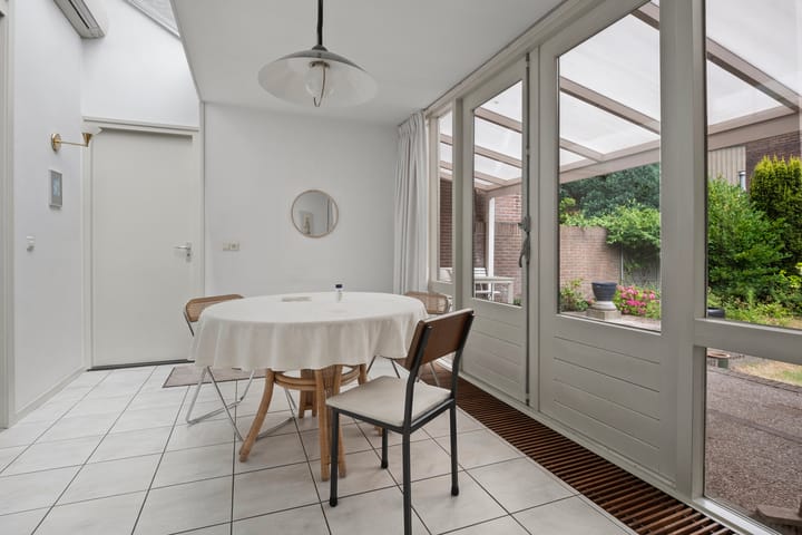 Photo 9 of Vliertstraat 27