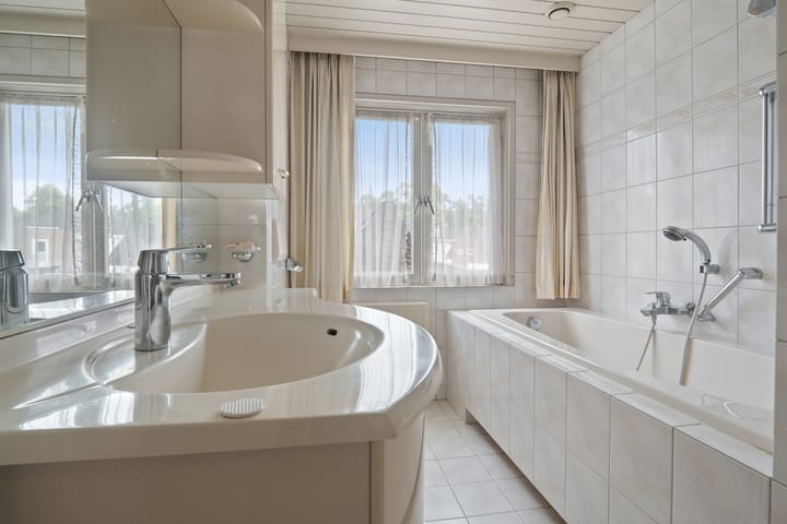 Photo 24 of Vliertstraat 27