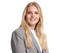 Melanie Hoek - Commercieel Medewerker