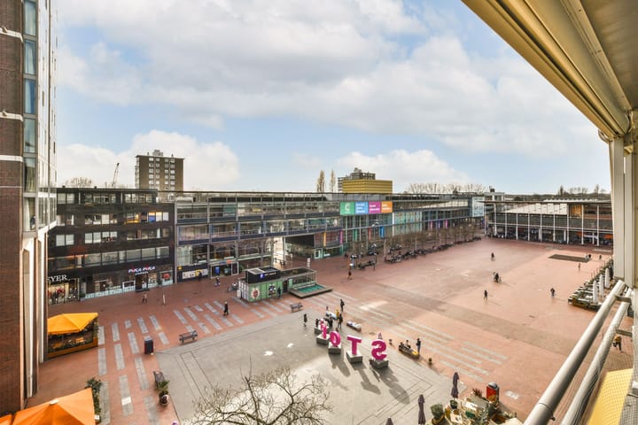 Foto 2 van Stadsplein 45