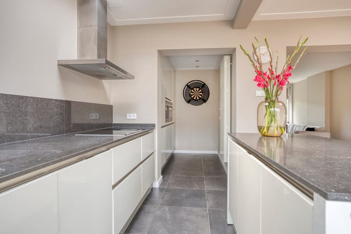 Foto 4 van Burgemeester van Hooffln 58