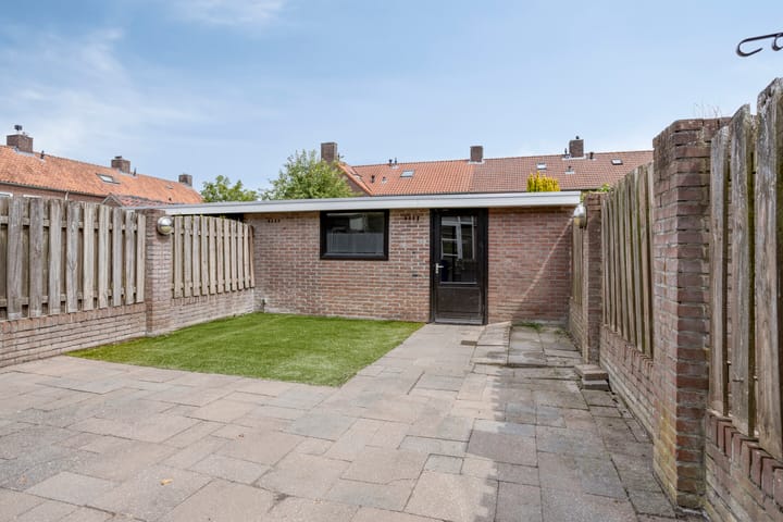 Foto 31 van Burgemeester van Hooffln 58