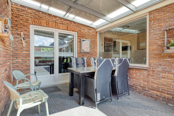 Photo 22 of Dr. Kuijperstraat 47