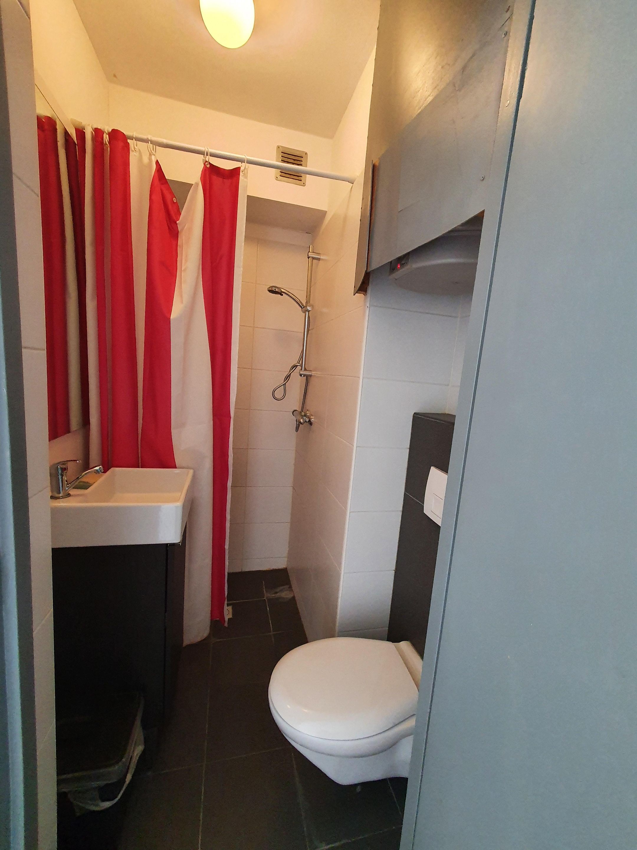 Photo 6 of Bachstraat 144-A