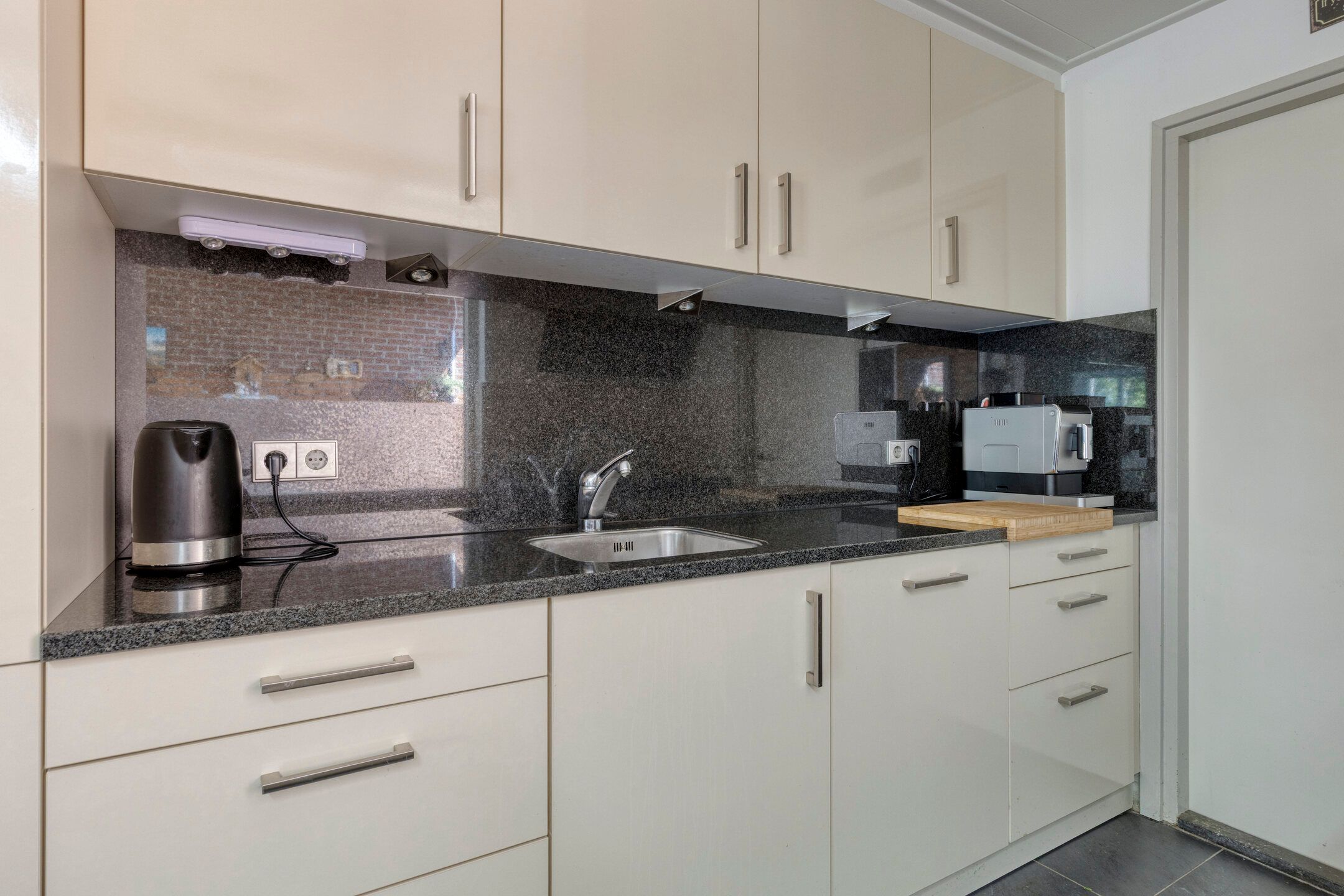 Foto 9 van Dr. Kuijperstraat 47