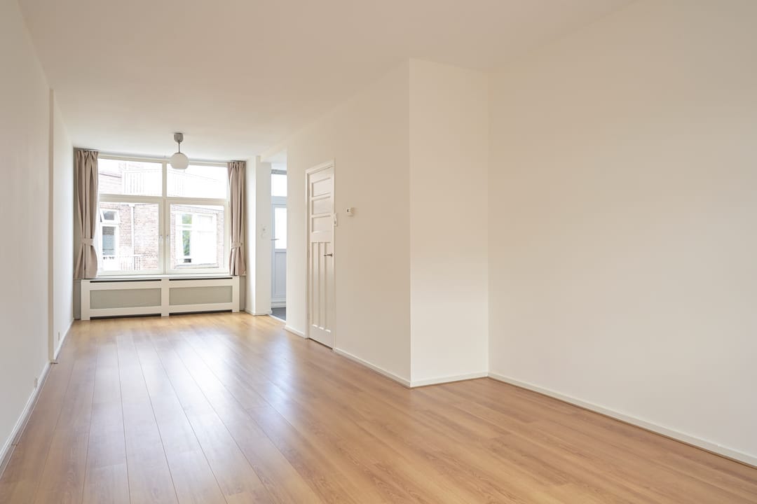 Photo 8 of 2e Joan Maetsuyckerstraat 239