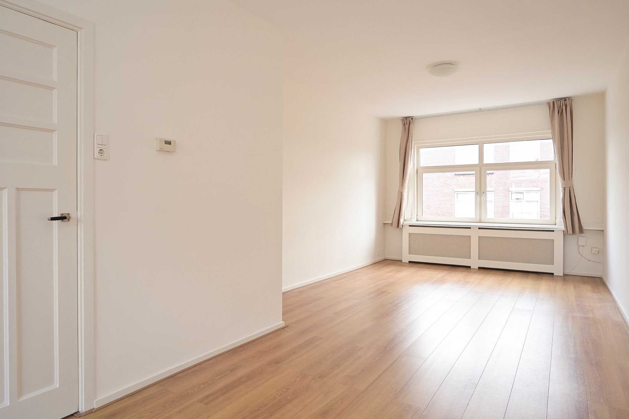 Photo 9 of 2e Joan Maetsuyckerstraat 239