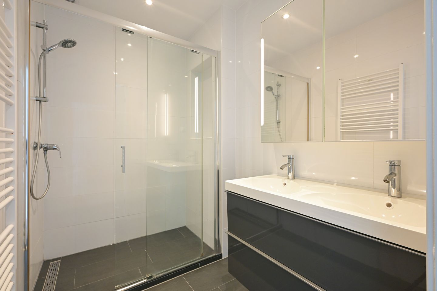 Photo 20 of 2e Joan Maetsuyckerstraat 239