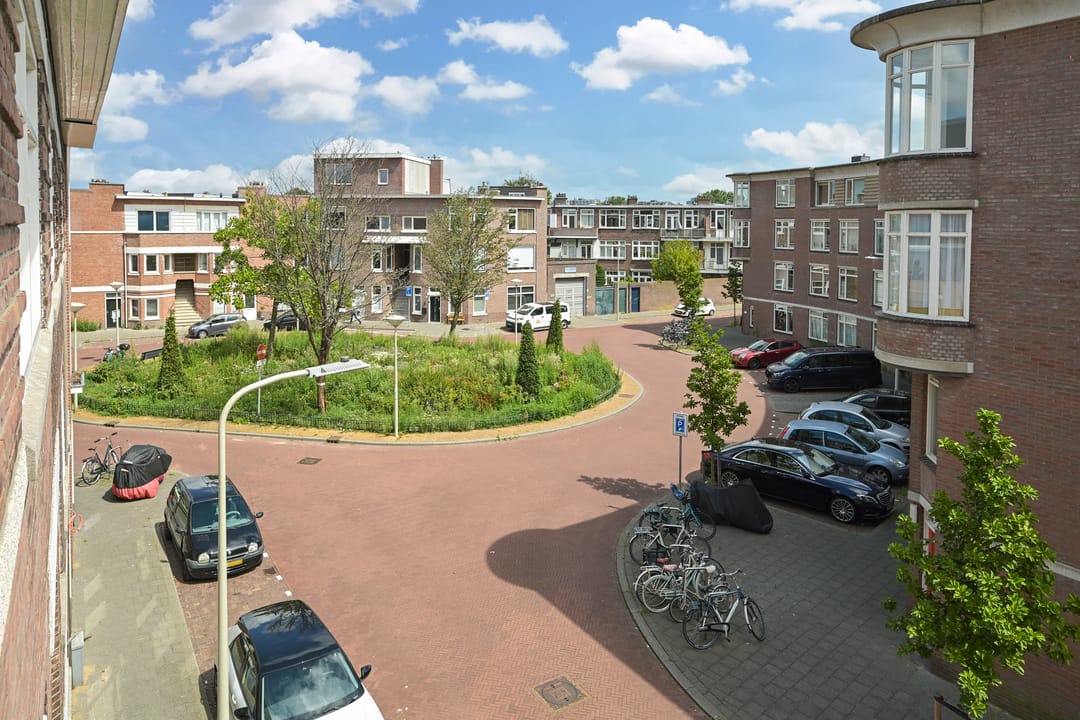 Photo 26 of 2e Joan Maetsuyckerstraat 239