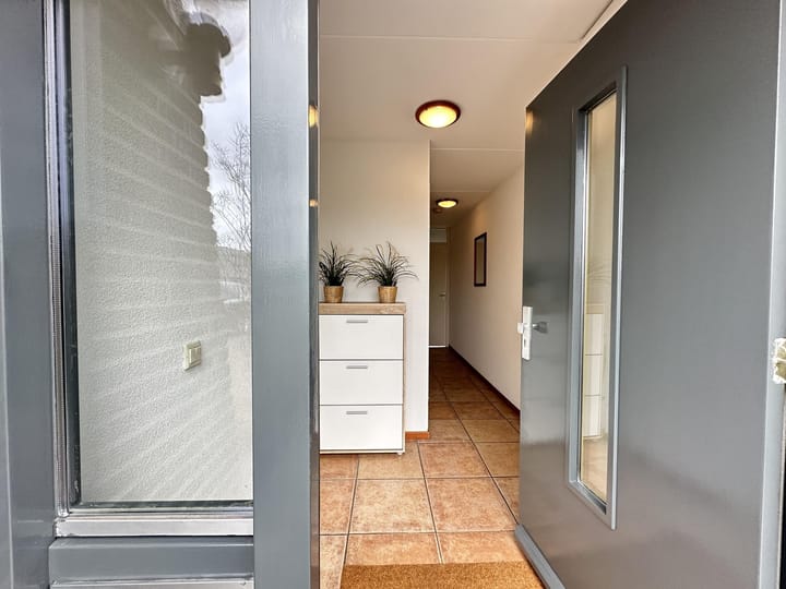 Photo 3 of Galjoen 78