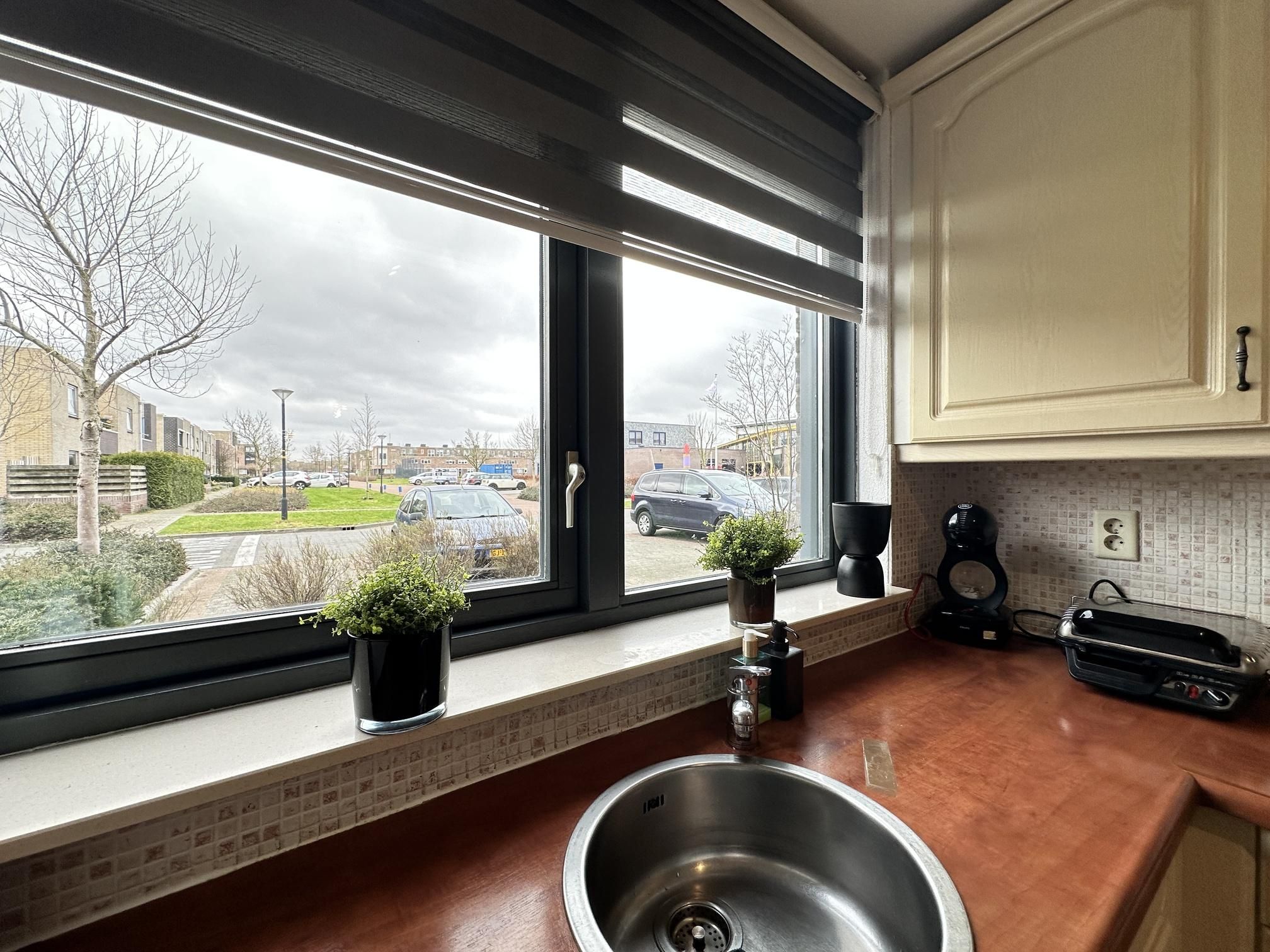 Photo 12 of Galjoen 78