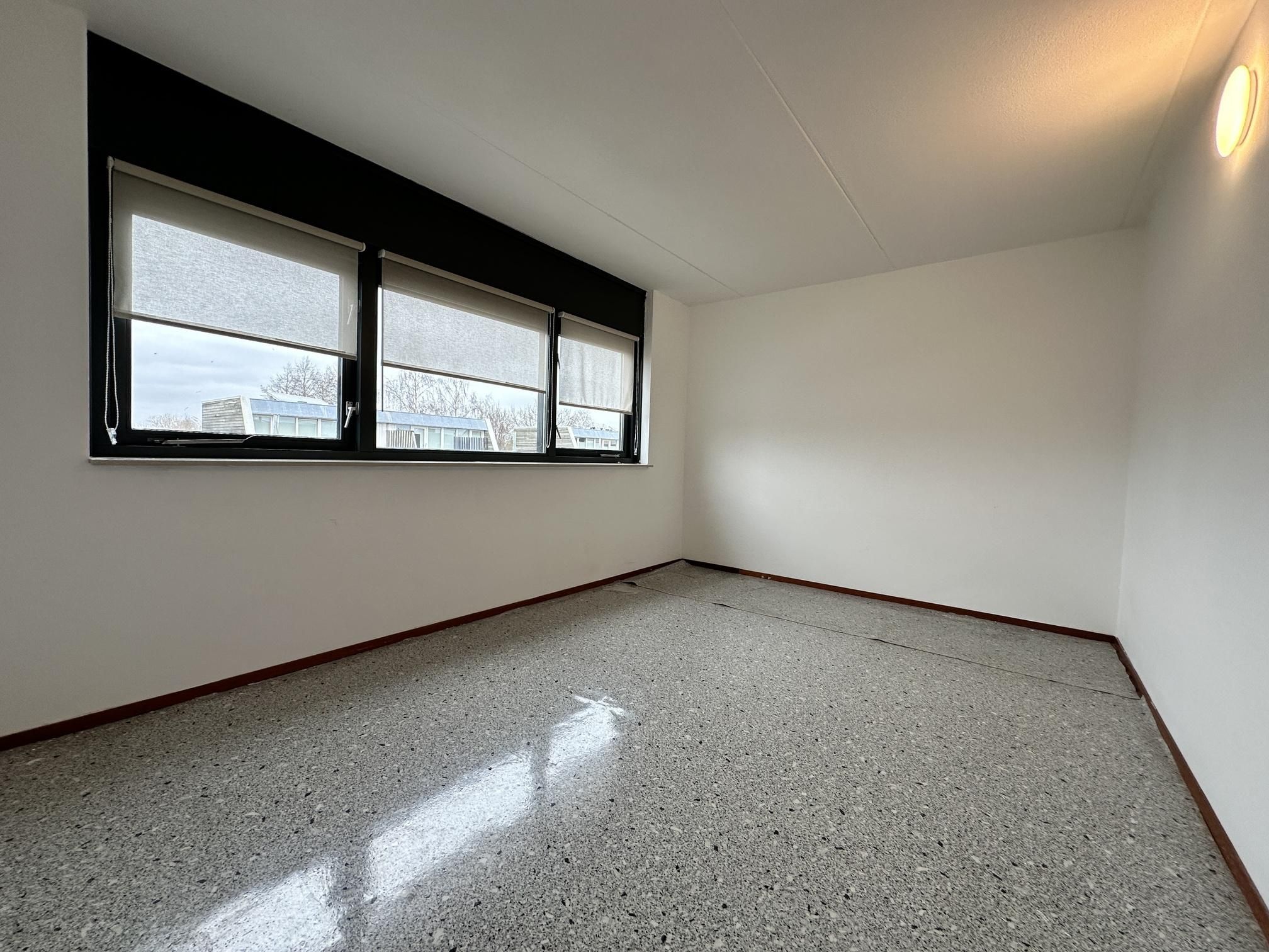 Photo 21 of Galjoen 78