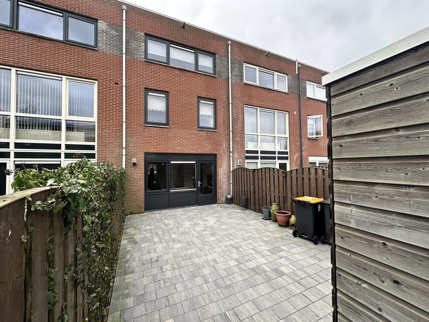 Photo 29 of Galjoen 78