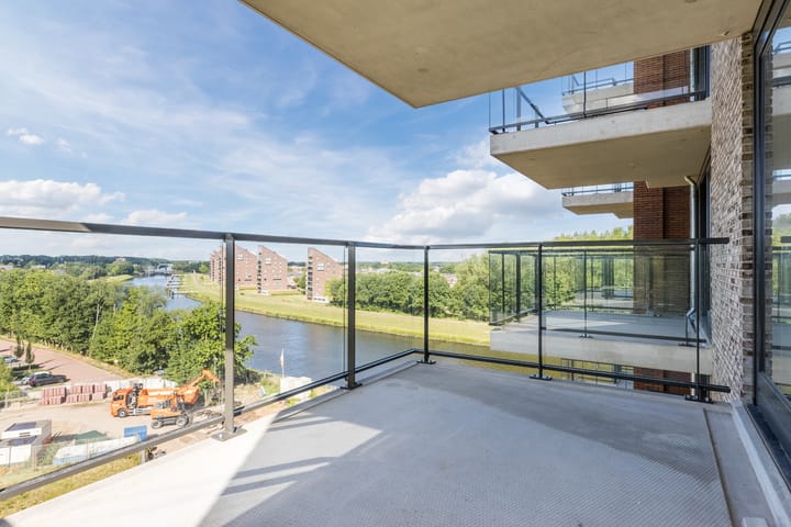 Photo 9 of Zwaaikom: de Admiraal (Bouwnr. 35)