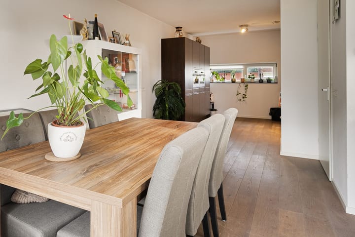 Foto 11 van Mortel 63