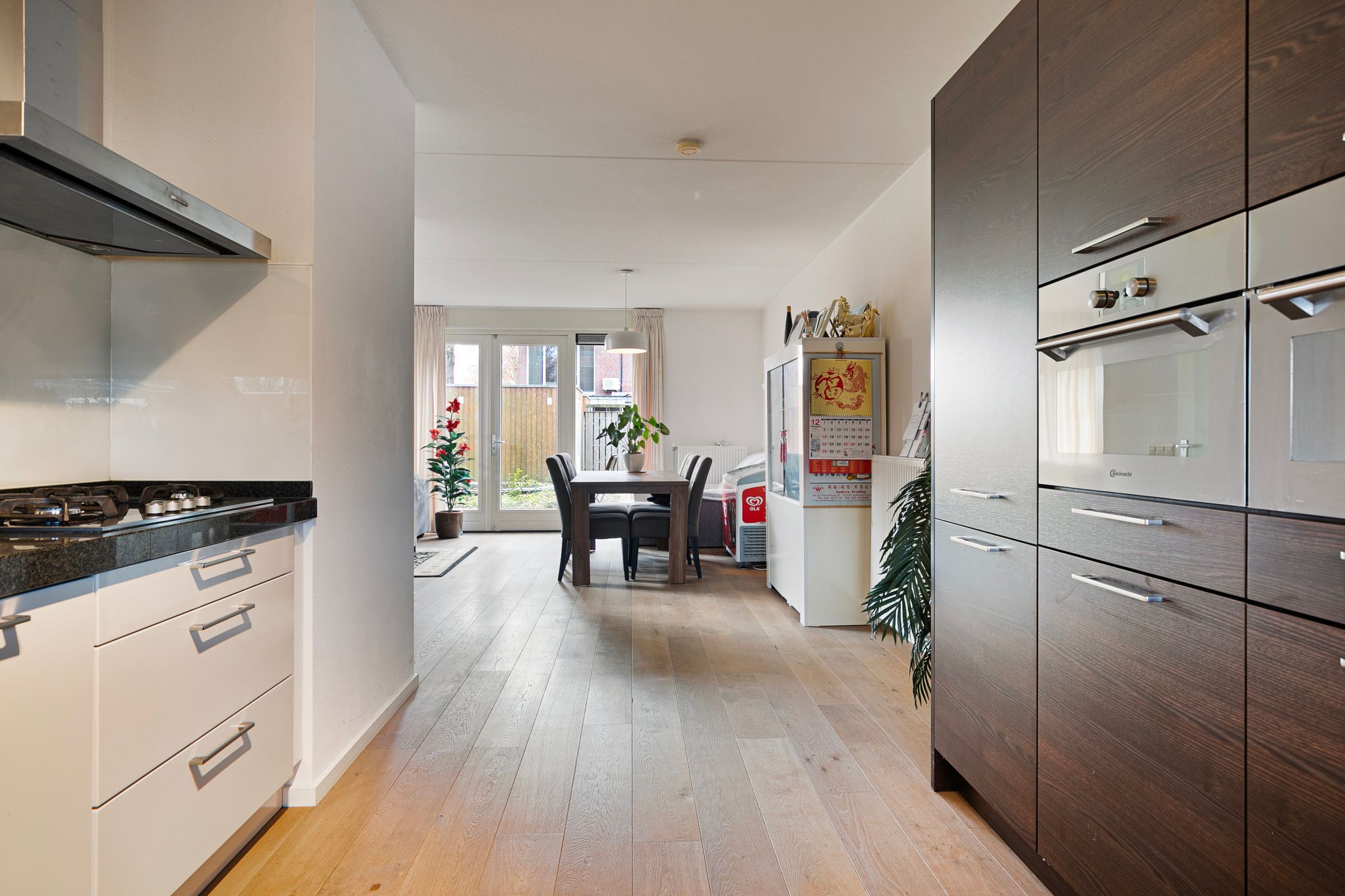 Photo 15 of Mortel 63