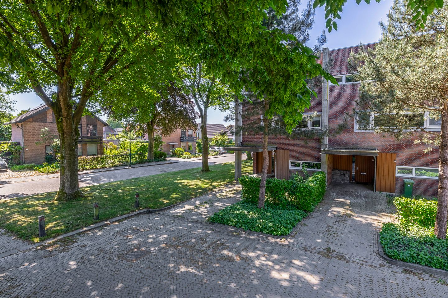 Photo 34 of Mortel 63