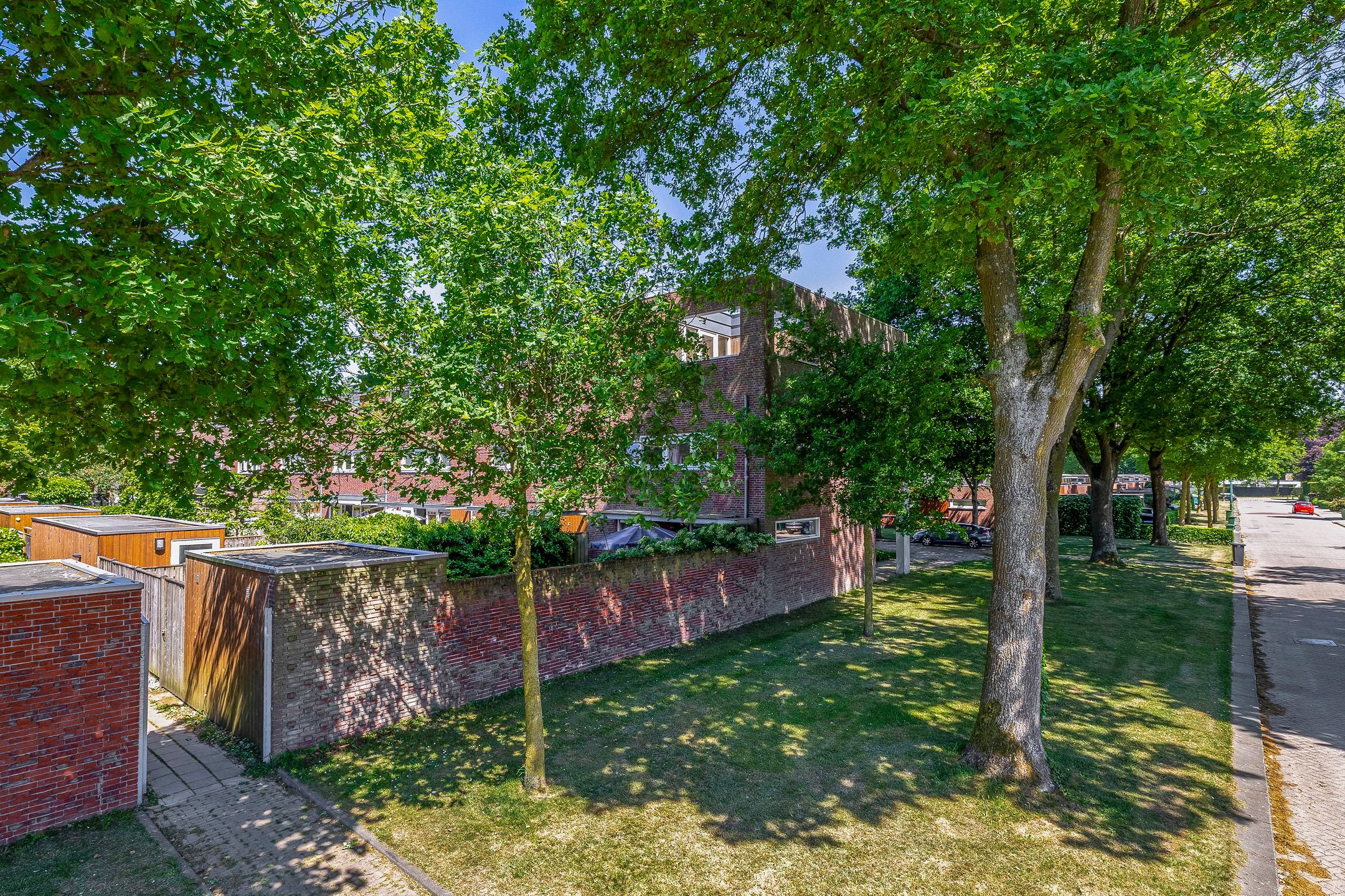 Photo 36 of Mortel 63