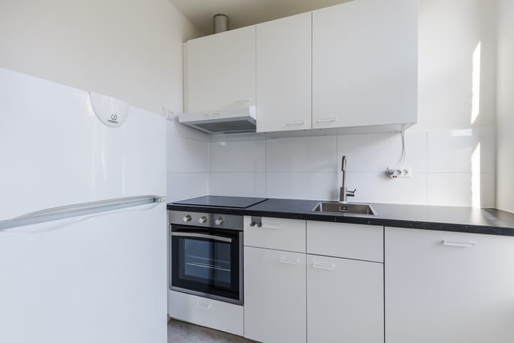 Photo 5 of Colensostraat 58-RD