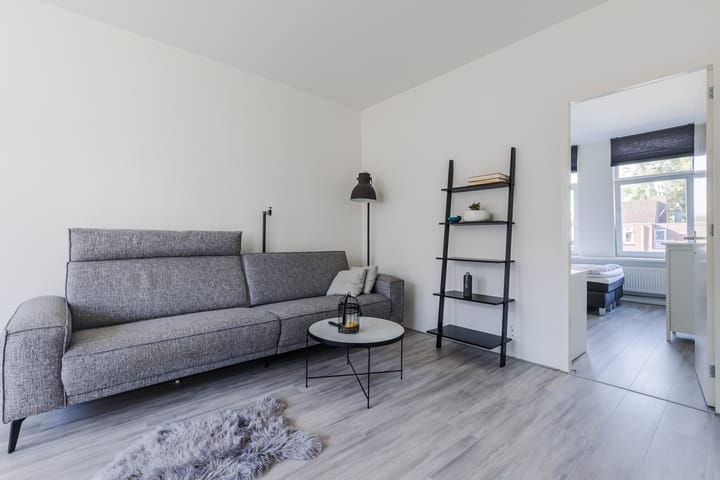 Photo 7 of Colensostraat 58-RD