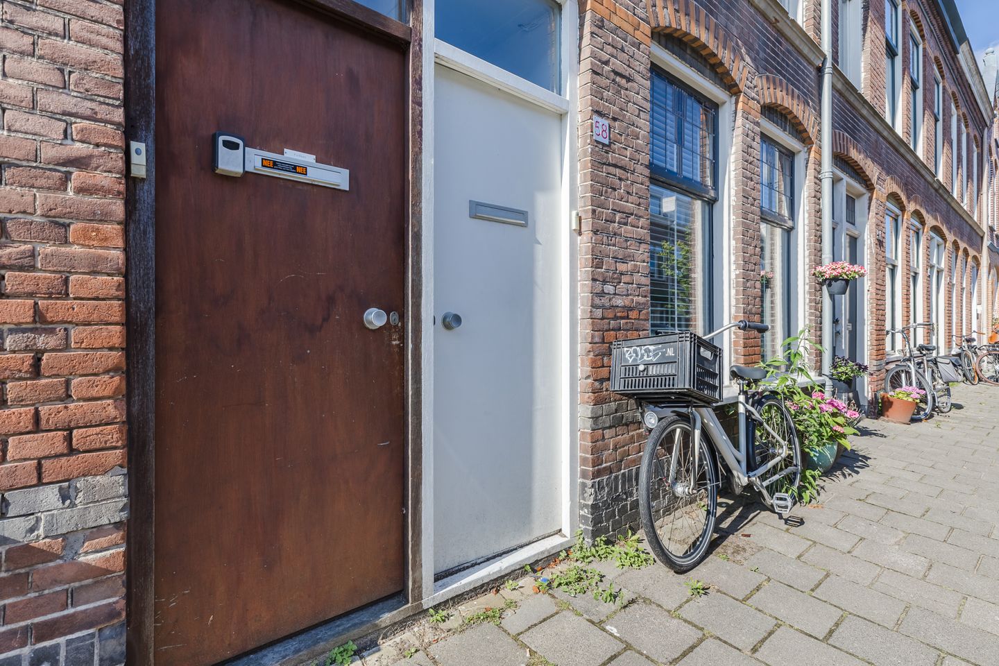 Photo 25 of Colensostraat 58-RD