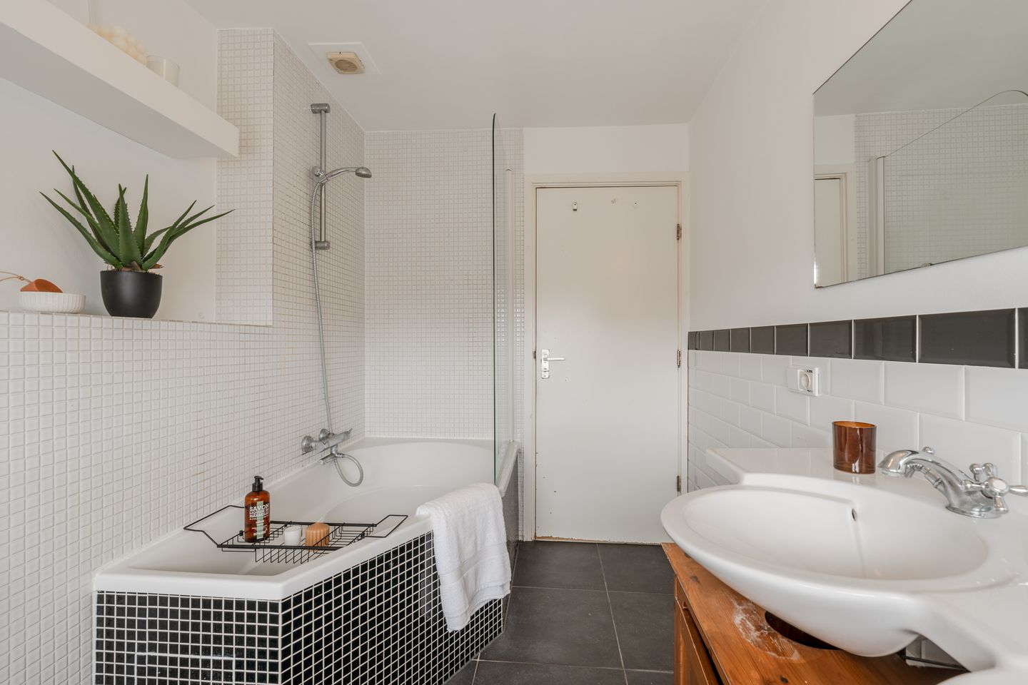 Foto 40 van Prins Bernhardlaan 3