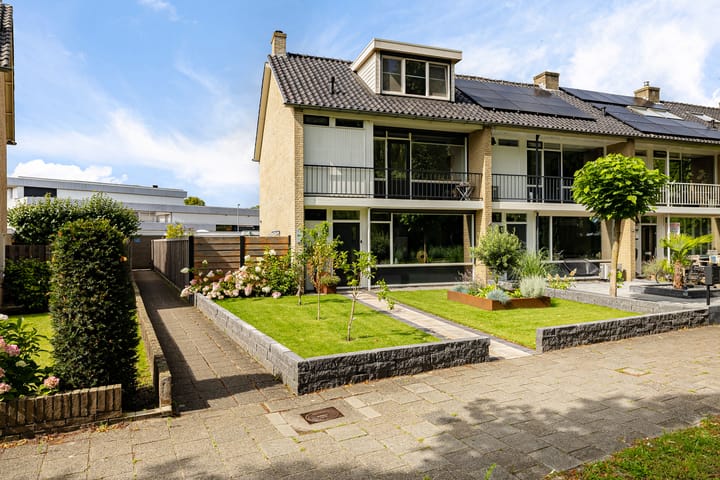 Foto 1 van Couperuslaan 17