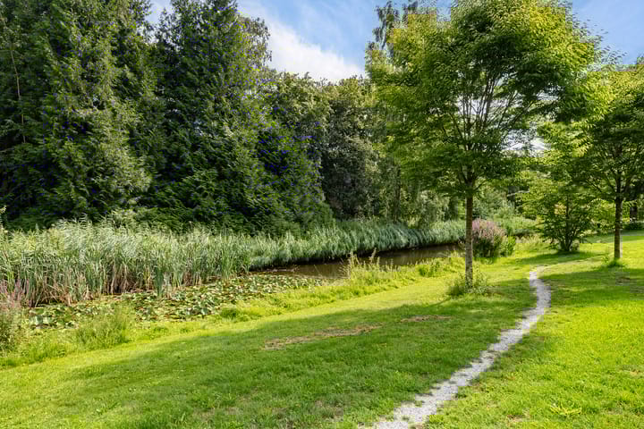 Foto 39 van Couperuslaan 17