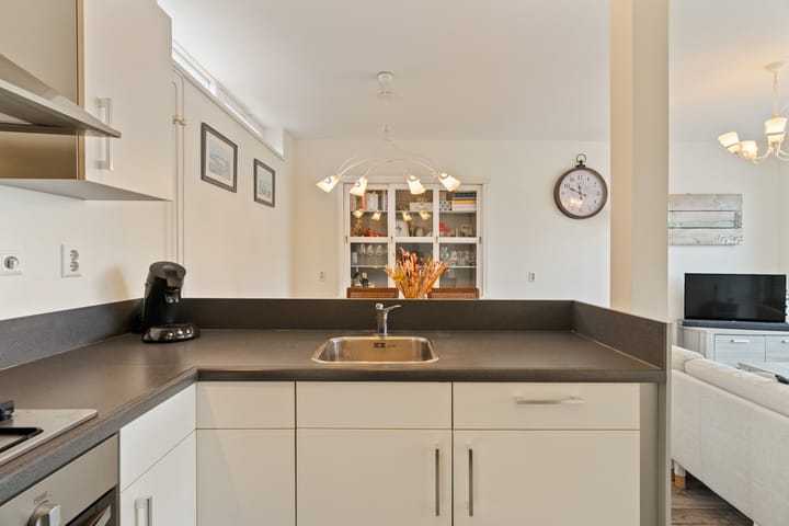 Foto 12 van Abel Tasmanstraat 12