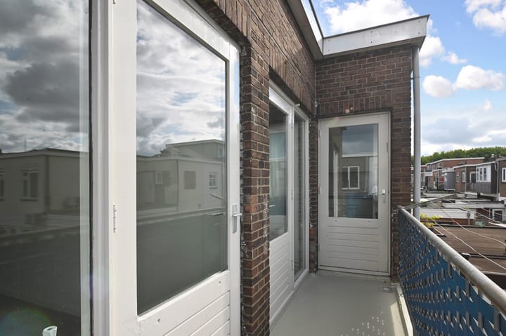 Foto 9 van Burgemeester Waldeckstraat 8