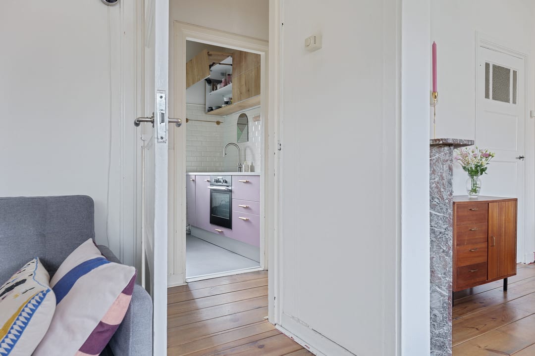 Photo 16 of Waldeck-Pyrmontstraat 11-A