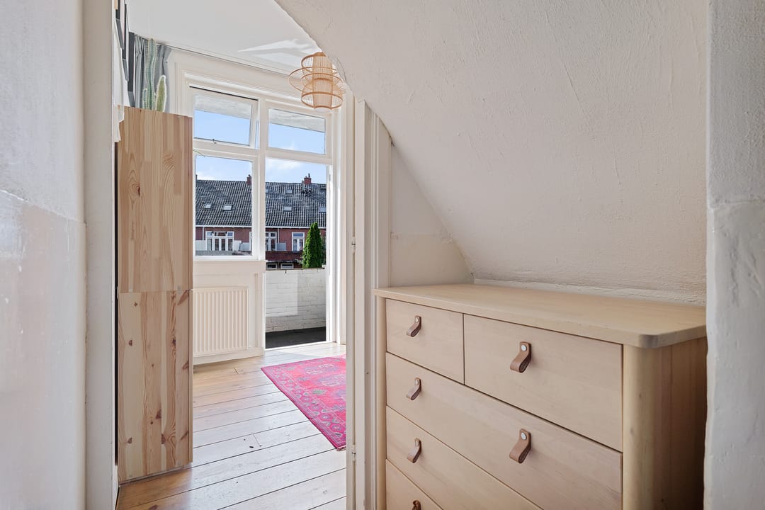 Photo 22 of Waldeck-Pyrmontstraat 11-A