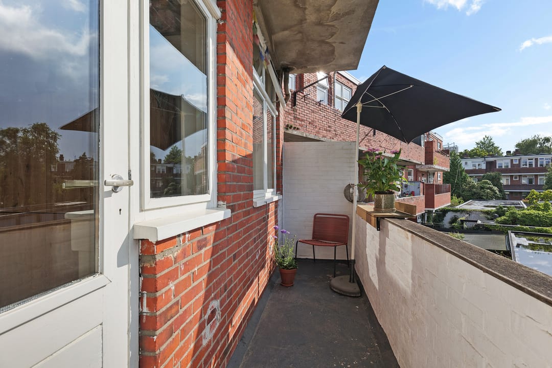 Photo 26 of Waldeck-Pyrmontstraat 11-A