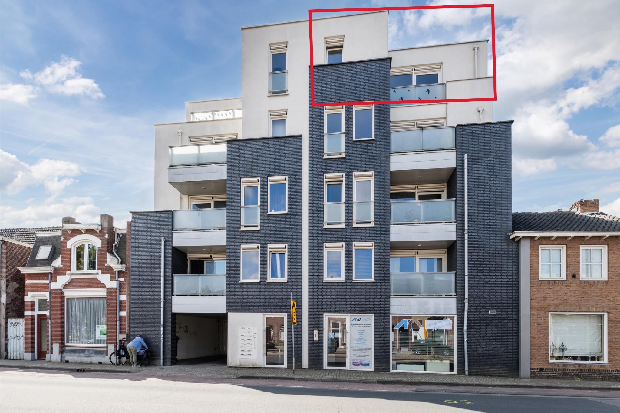 Veldhovenring 64-, 64, 15, Tilburg, 5041BD, Noord-Brabant, Nederland 64 