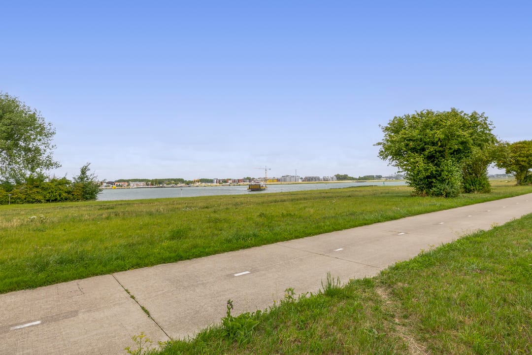 Photo 43 of Stuurboord 30