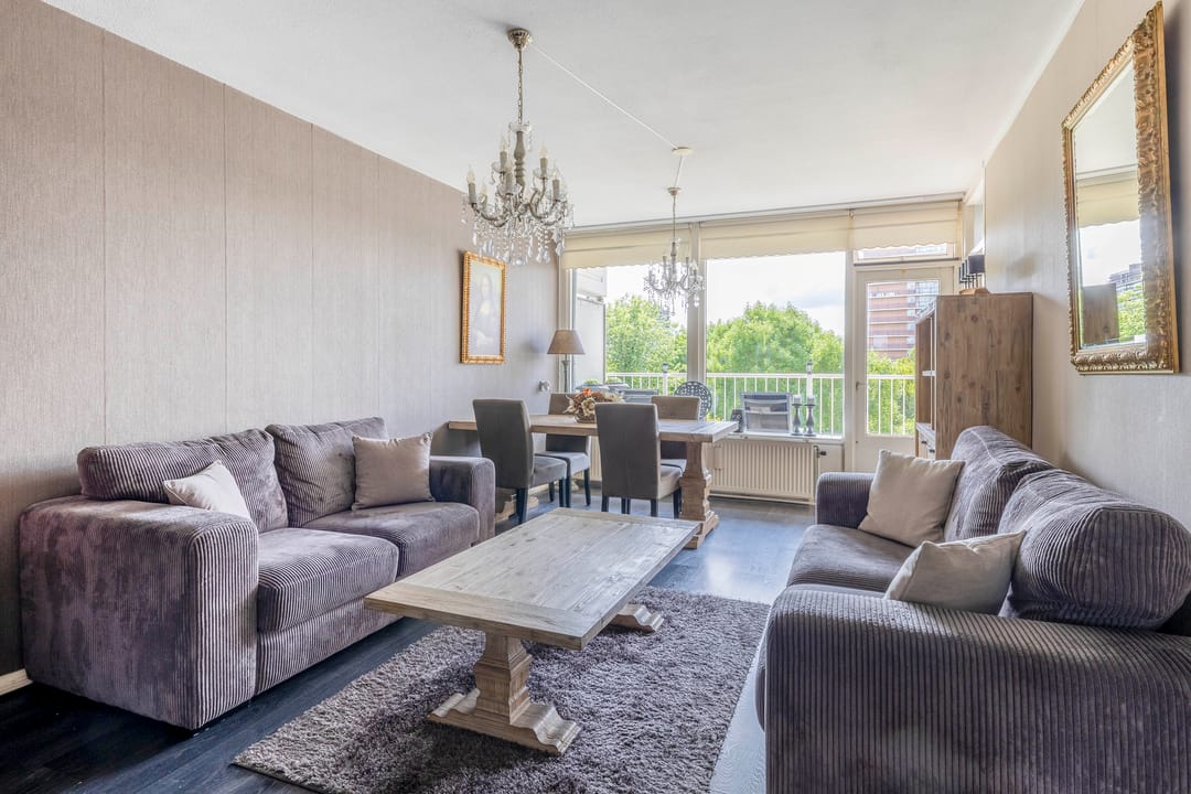 Photo 2 of Curieplaats 331