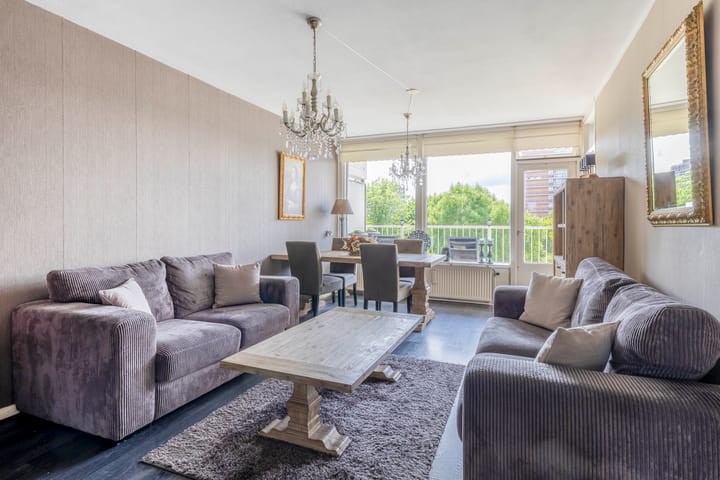 Foto 2 van Curieplaats 331