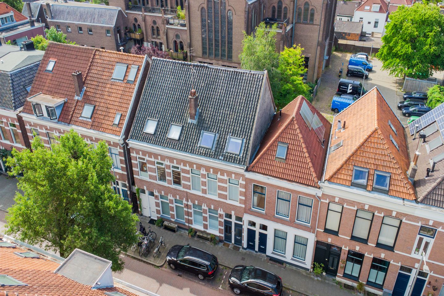 Foto 35 van Sloetstraat 131