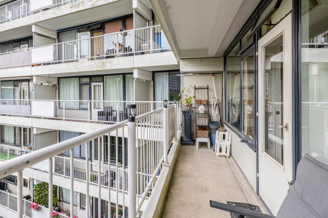 Photo 28 of Curieplaats 331