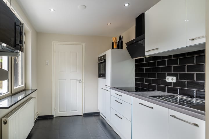 Foto 6 van Spechtstraat 4