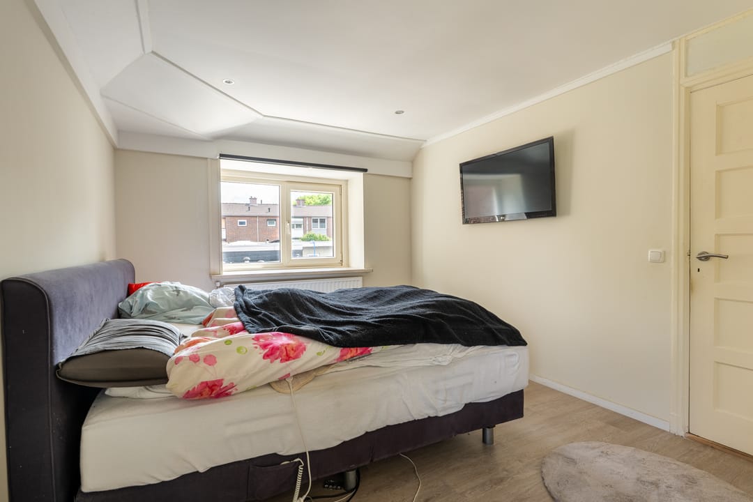 Foto 11 van Spechtstraat 4