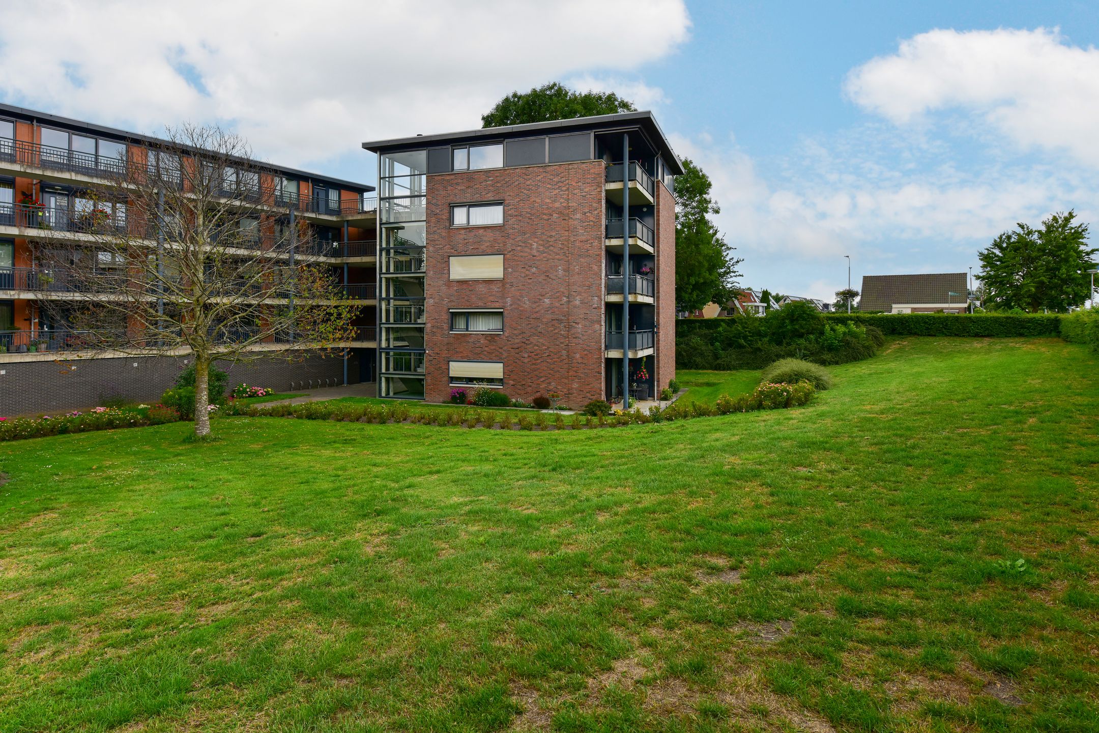 Foto 24 van Hortensialaan 71