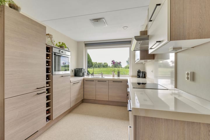 Foto 11 van Beverwijkstraat 32