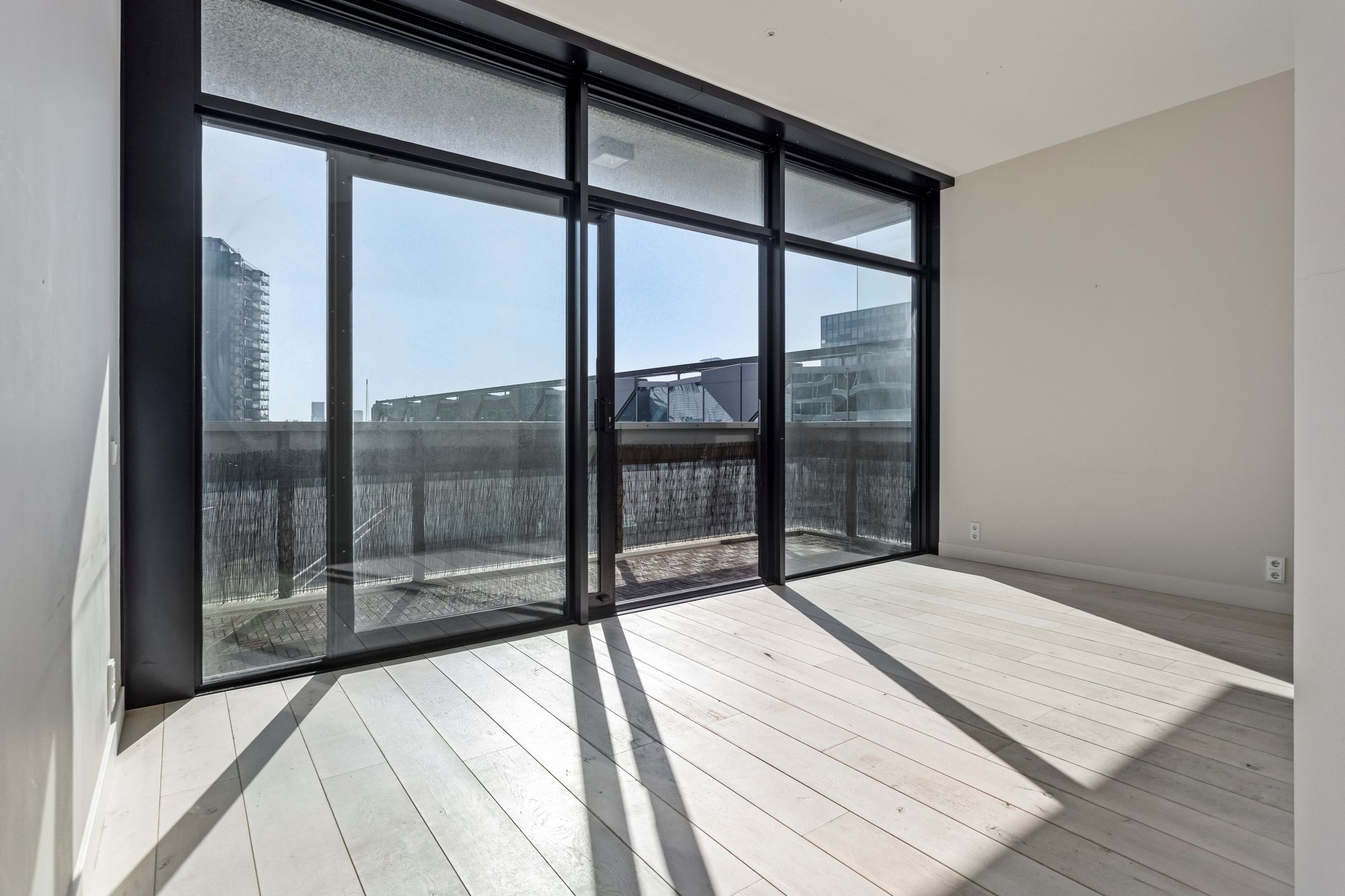 Foto 9 van Anna van Buerenplein 65