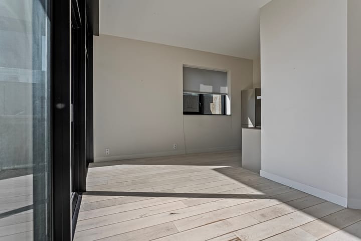 Foto 10 van Anna van Buerenplein 65